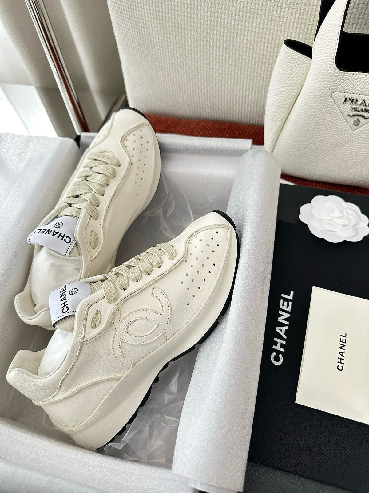 2025 Leather Sneakers