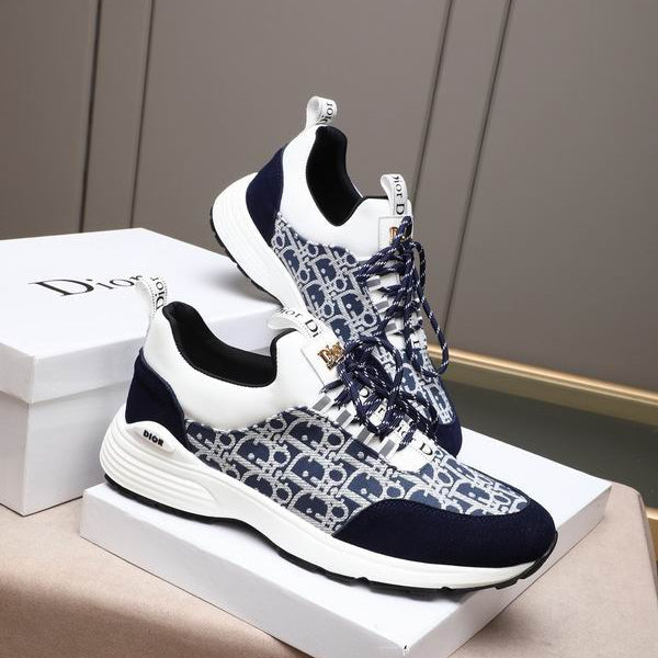 Premium Pattern Runner Sneakers