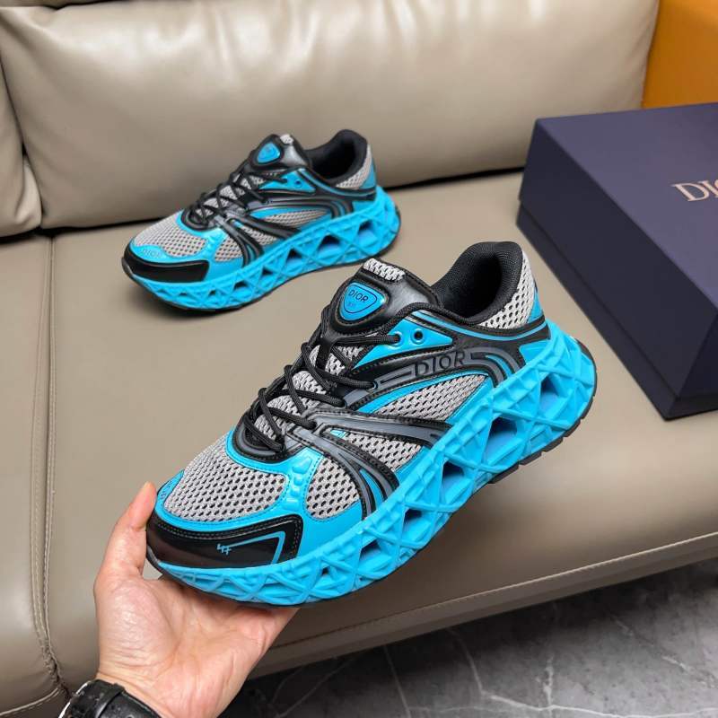 Premium Tech-Runner Sneakers