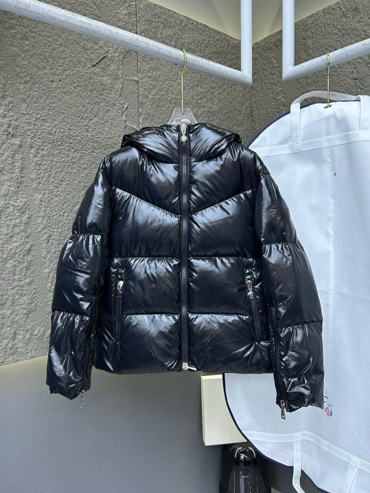Glossy Down Puffer Jacket
