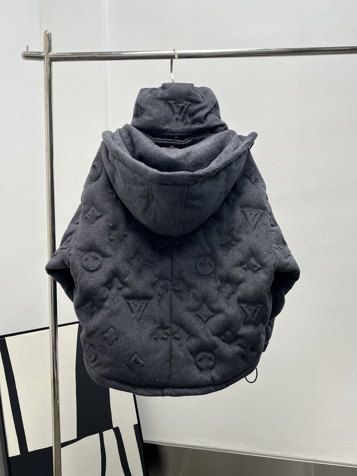 Unisex Textured Puffer Jacket