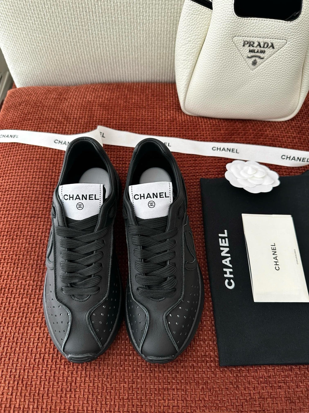 2025 Leather Sneakers