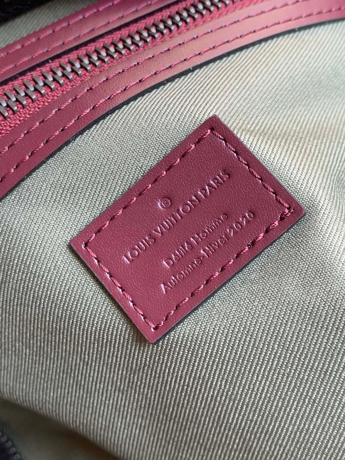 Keepall Bandoulière Travel Bag
