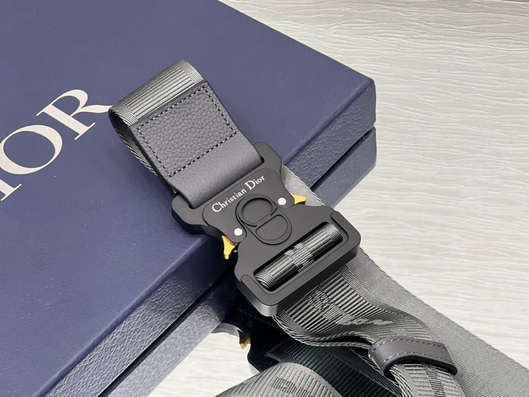 Magnetic Flap Crossbody Bag