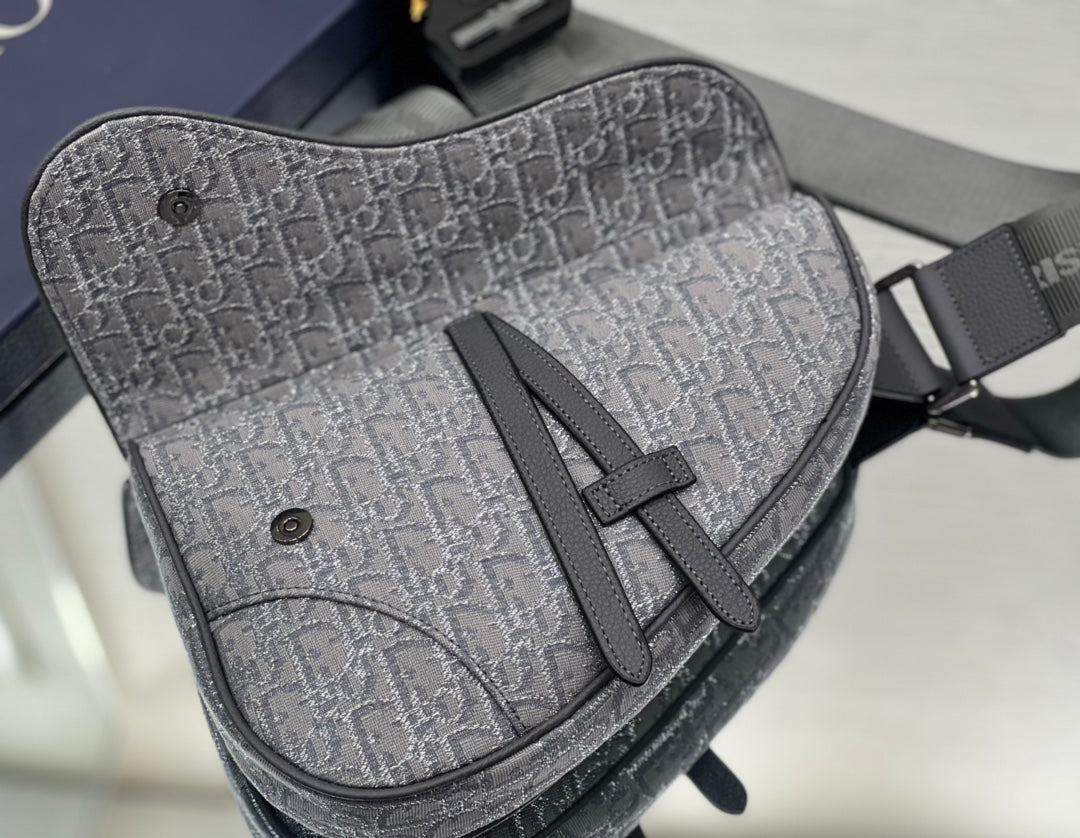 Magnetic Flap Crossbody Bag